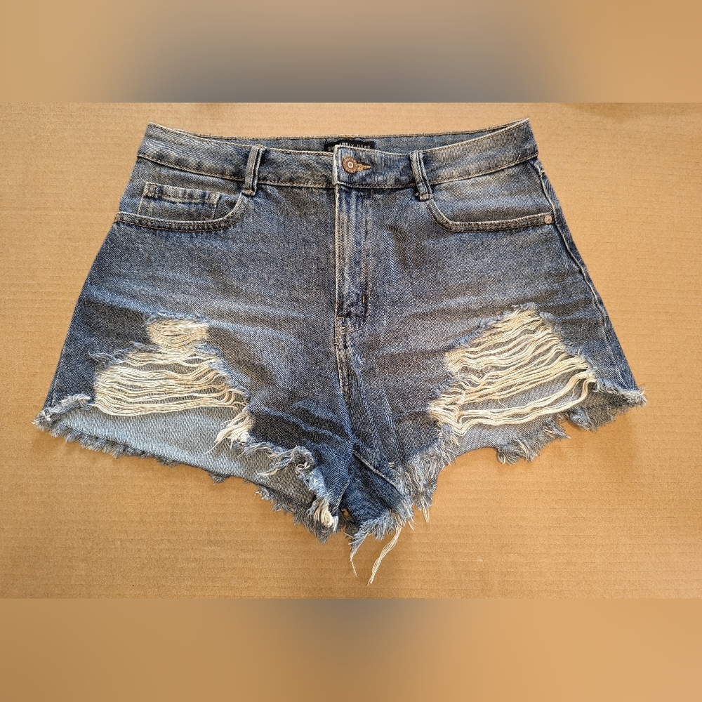 Sincerely Jules Distressed Jean shorts